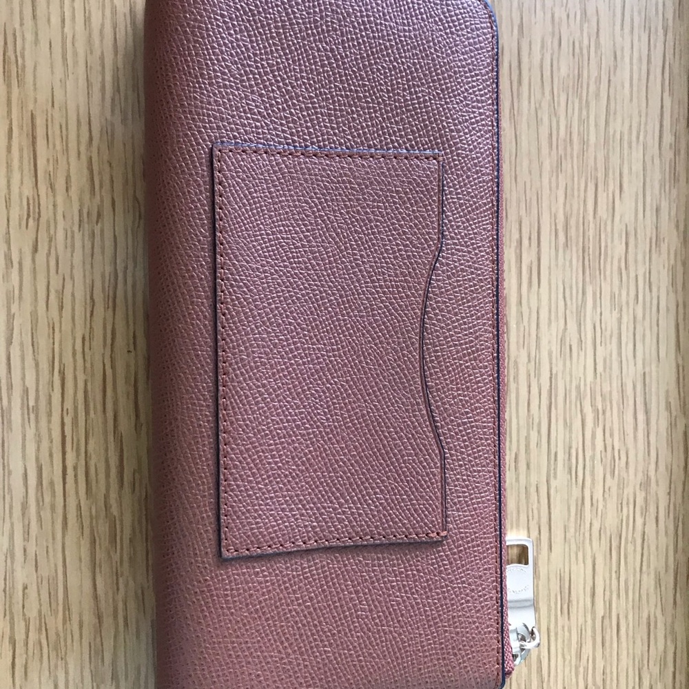 Coach purse and wallet